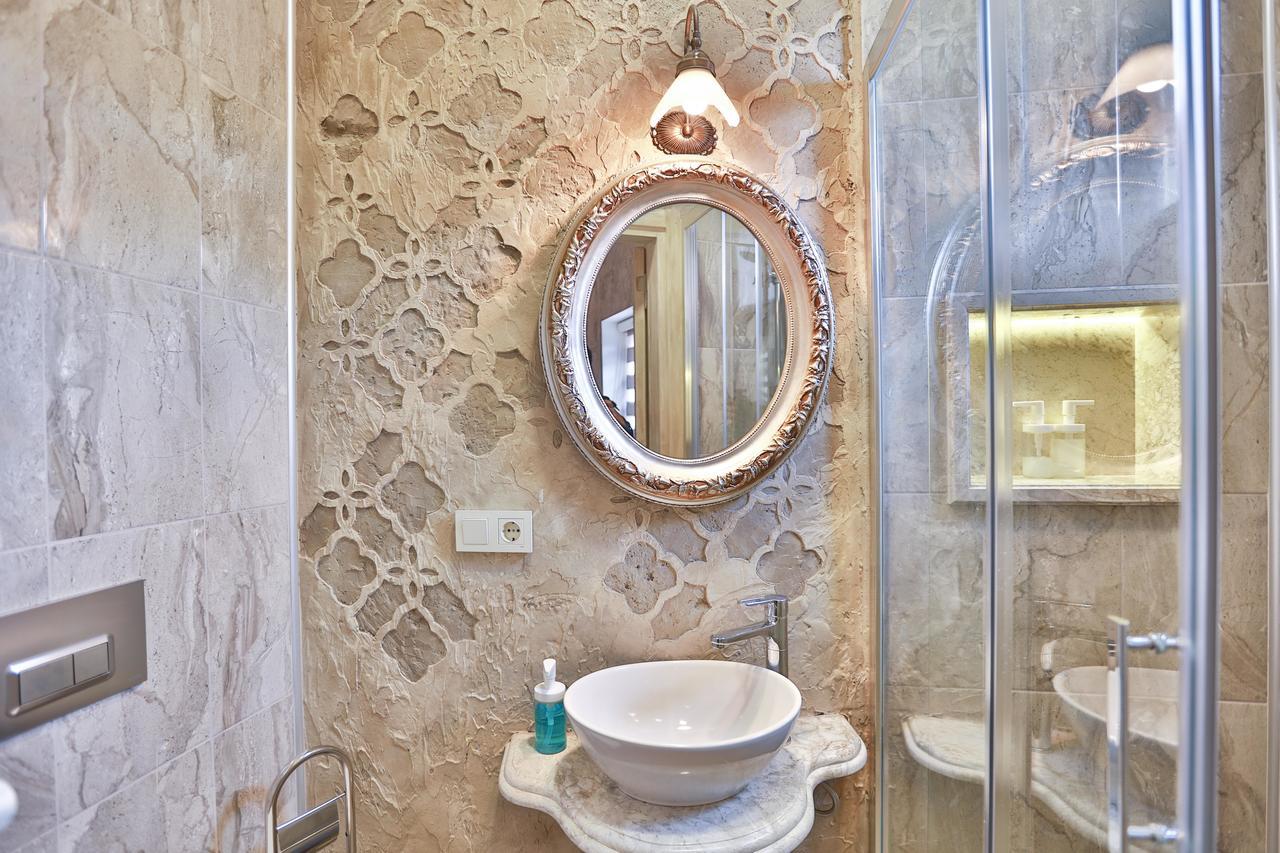 איסטמבול Flats Company -Mujgan Apartment מראה חיצוני תמונה