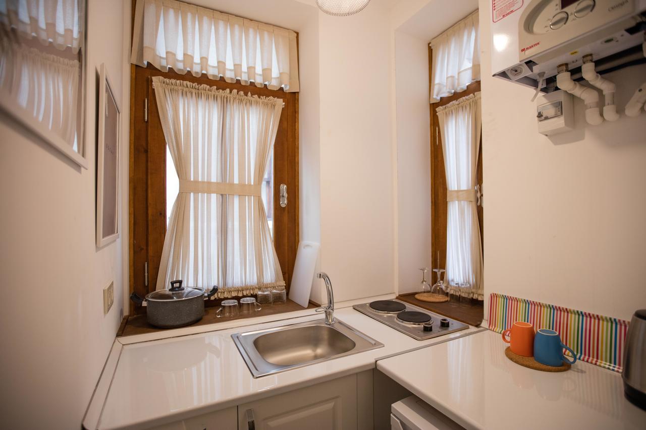 איסטמבול Flats Company -Mujgan Apartment מראה חיצוני תמונה